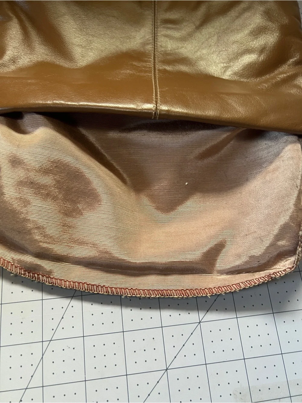 Vintage leather zippered